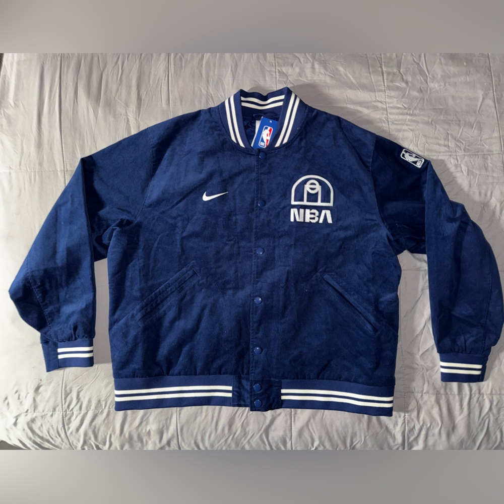 Nike NBA Team 31 Trend Navy Blue Bomber Basketball Jacket FZ7508-492 Size XL